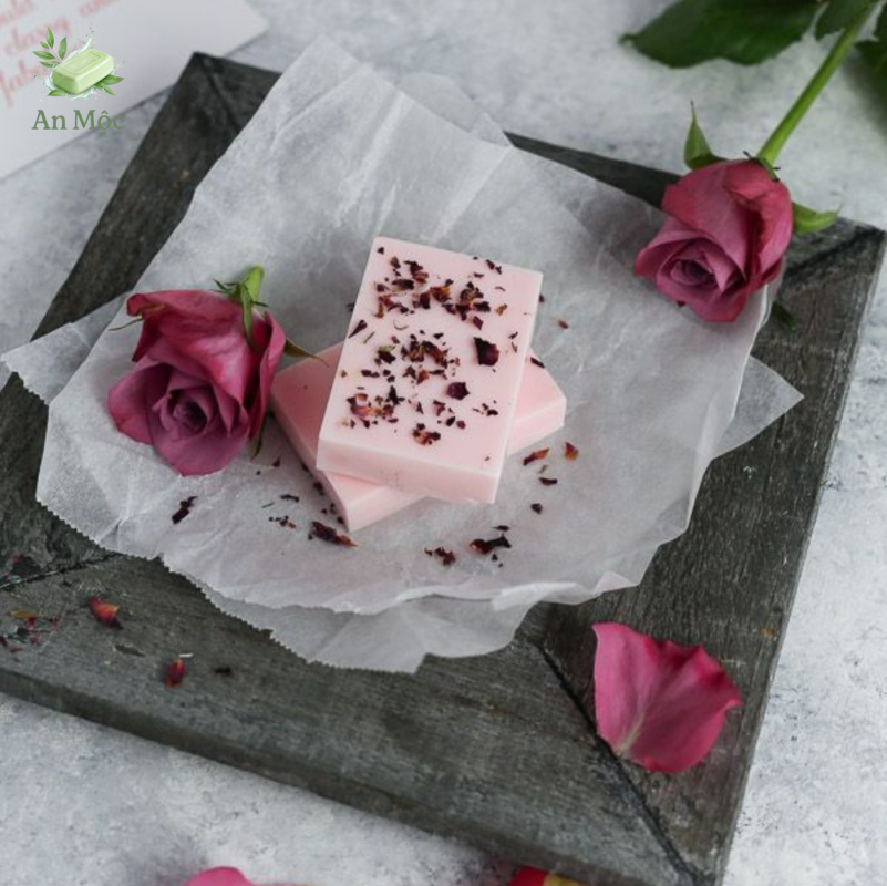 Xà bông trắng da hoa hồng