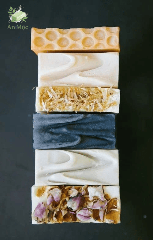 Xà bông thảo mộc